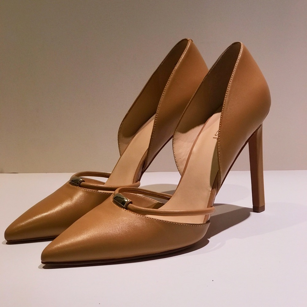 Nine West Nude D’orsay Stilettos SZ 10.5